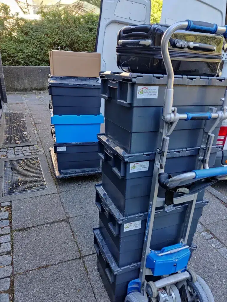 DIE BOXEN VOM LASTENTAXI-HAMBURG